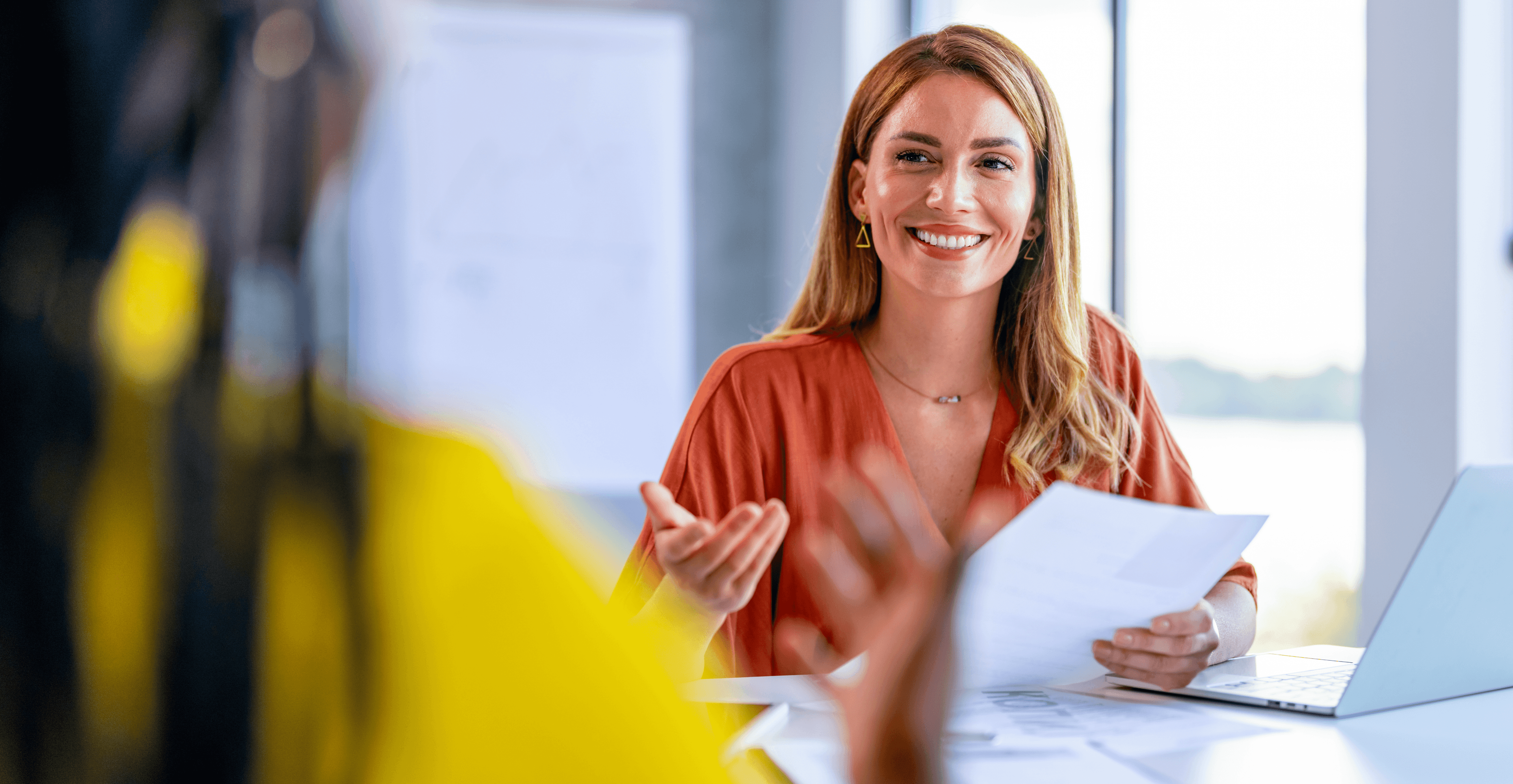 Ragazza a lavoro.